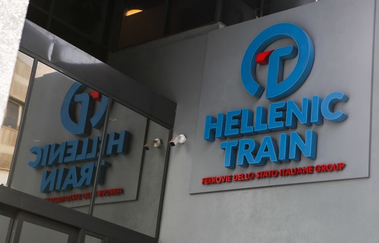 Φωτιά-στον-Ασπρόπυργο:-Διεκόπη-η-σιδηροδρομική-κυκλοφορία-Άνω-Λιόσια–Νέα-Πέραμος-και-η-ηλεκτροδότηση-Άνω-Λιόσια–Λουτρόπυργος