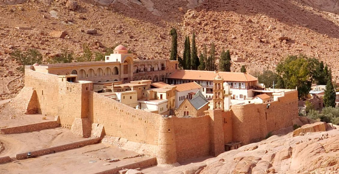 Αιγυπτιακά-δημοσιεύματα:-Κομβική-η-24η-Οκτωβρίου-για-τη-Μονή-Σινά-–-Κινδυνεύουν-να-χαθούν-και-άλλα-ακίνητα