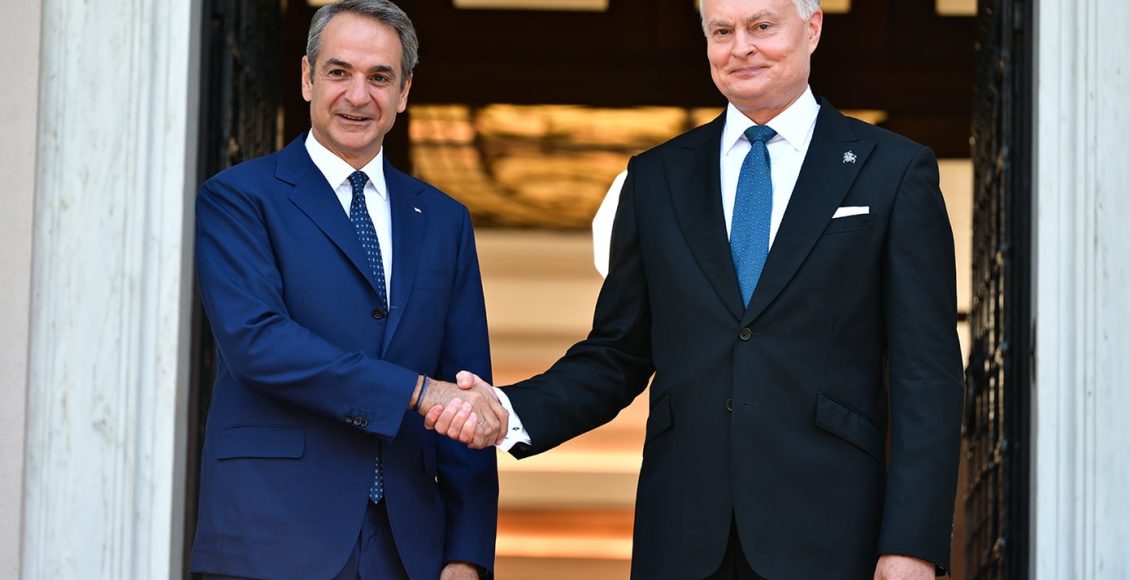 Μητσοτάκης:-Εφόσον-μία-κυβέρνηση-εισπράττει-πρόσθετα-έσοδα-από-ΦΠΑ,-θα-μπορούσε-να-της-δοθεί-η-δυνατότητα-να-τα-αξιοποιήσει-για-τη-στήριξη-της-κοινωνίας