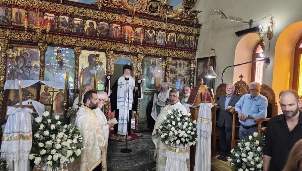 Ο-Μητροπολίτης-Αρκαλοχωρίου-τέλεσε-την-Εξόδιο-Ακολουθία-του-μακαριστού-Γεωργίου-Δερμιτζάκη