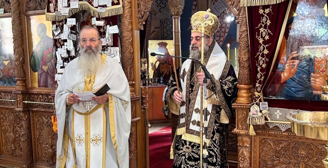 Ο-Μητροπολίτης-Κυρηνείας-στον-Ιερό-Ναό-Παναγίας-του-Τράχωνα,-στη-Λευκωσία.