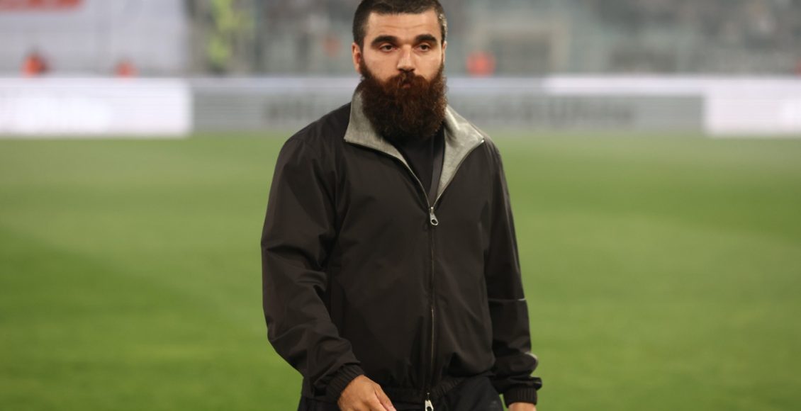 ΠΑΟΚ:-Ο-Γιώργος-Σαββίδης-στην-τελευταία-προπόνηση-πριν-το-ματς-με-την-Καλαμάτα