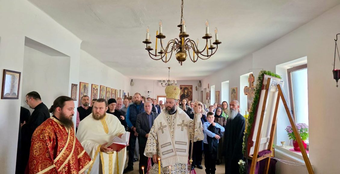 Ο-Μητροπολίτης-Αυστρίας-στην-πανηγυρίζουσα-Ενορία-Αγίας-Παρασκευής-της-Επιβατηνής-στο-wiener-neustadt
