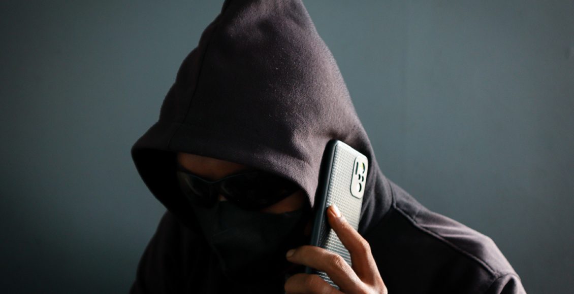 Θύμα-απάτης-από-δήθεν-λογιστές-έπεσε-67χρονη-–-Της-υποσχέθηκαν-αποζημίωση-από-το-κράτος-και-της-πήραν-κοσμήματα-αξίας-40.000-ευρώ