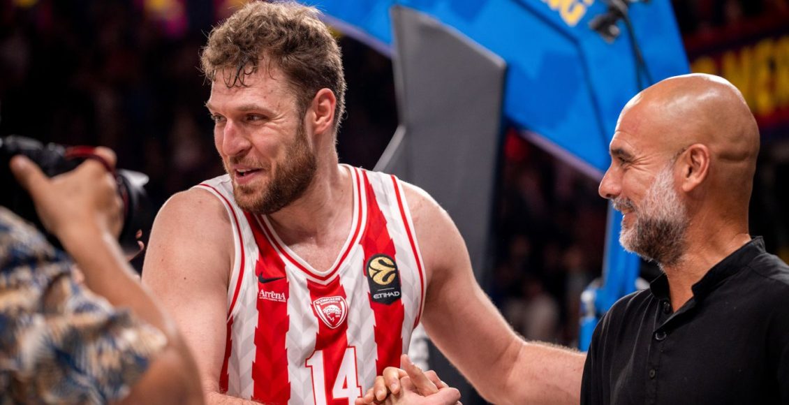euroleague:-mvp-της-6ης-αγωνιστικής-ο-Βεζένκοφ-–-Η-αγκαλιά-με-τον-Γκουαρδιόλα