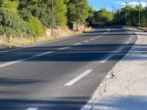 Περιφέρεια-Πελοποννήσου:-Καθαρισμοί-σε-146,5-χιλιόμετρα-οδικού-δικτύου-στην-Κορινθία-–-Σε-εξέλιξη-διαγραμμίσεις-σε-125-χιλιόμετρα