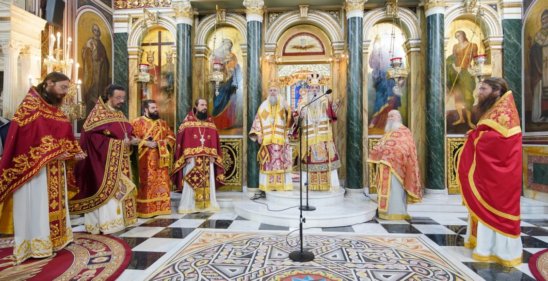 Μητροπολίτης-Πειραιώς:-Έχουμε-τον-Χριστό!-Εκείνος-είναι-η-κεφαλή-μας-και-εμείς-μέλη-του-Σώματός-Του