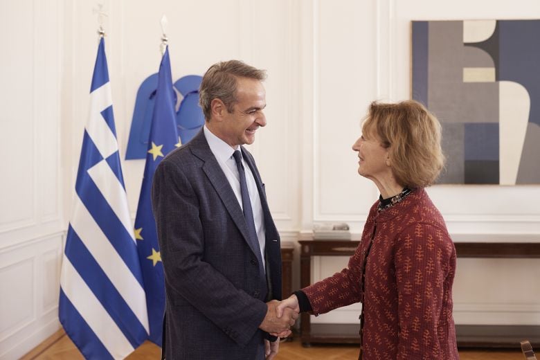 Συνάντηση-του-πρωθυπουργού-με-την-πρόεδρο-του-Ευρωπαϊκού-Συμβουλίου-Έρευνας,-καθηγήτρια-Μαρία-Λεπτίν