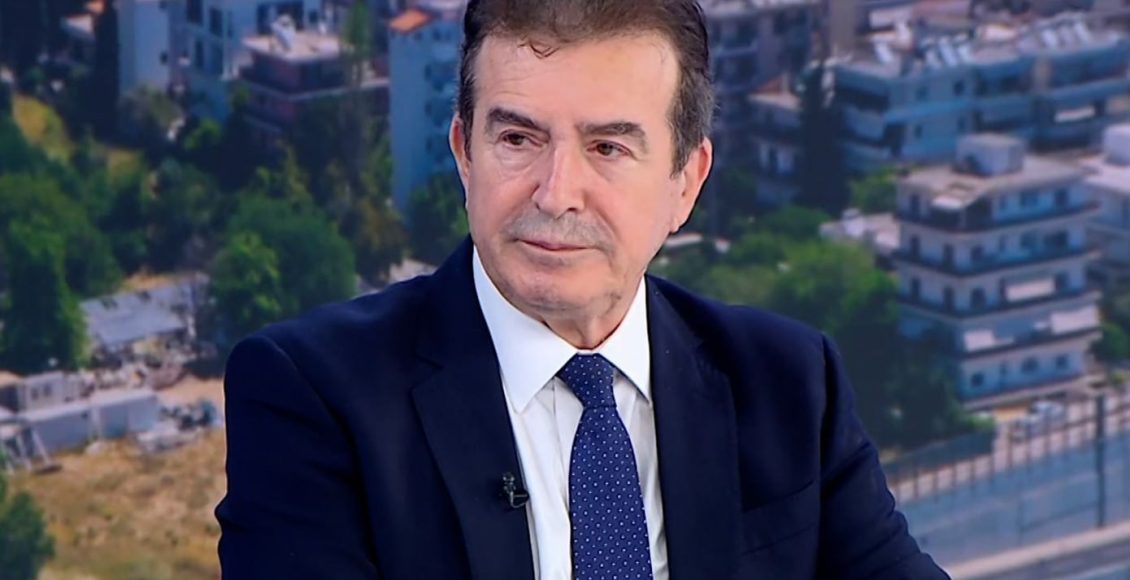Χρυσοχοϊδης-για-έκρηξη-στον-Κολωνό:-«Δεν-είναι-τρομοκρατία-και-σύντομα-θα-υπάρξουν-απαντήσεις»-–-Αναζητείται-υλικό-για-την-διαδρομή-του-ανθρώπου-που-άφησε-στο-σημείο-την-σακούλα