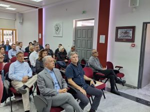 Χρήστος-Λαμπρόπουλος:-«Η-ανθεκτικότητα-χτίζεται-όταν-όλοι-λειτουργούμε-ως-μέρος-ενός-κοινού-σχεδίου»-Η-Πολιτική-Άμυνα-στο-επίκεντρο-της-εθνικής-ανθεκτικότητας