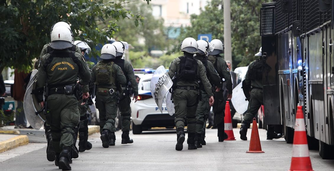 Εμπρησμός-marfin:-Επέστρεψε-στη-φυλακή-ο-τρίτος-κατηγορούμενος-μετά-τη-συμπληρωματική-απολογία-του