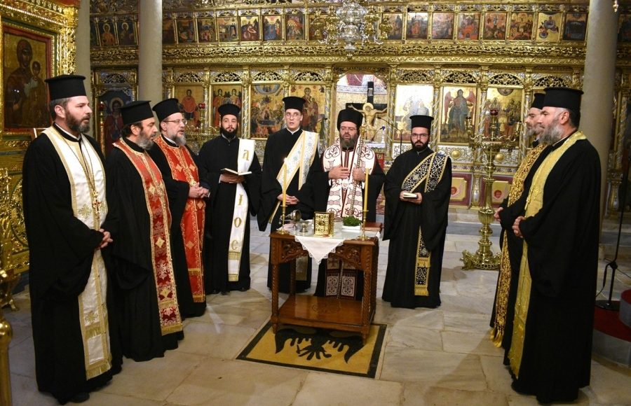 Επίδοση-Διοριστηρίων-στου-Κατηχητές-της-ΙΜ.-Μαρωνείας