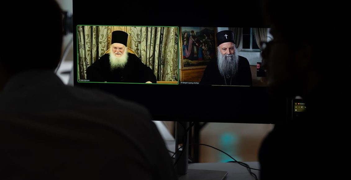 Τεμάχιο-του-Τιμίου-Ξύλου-εκ-της-ΙΜΜ.-Βατοπαιδίου-σύντομα-στο-Βελιγράδι