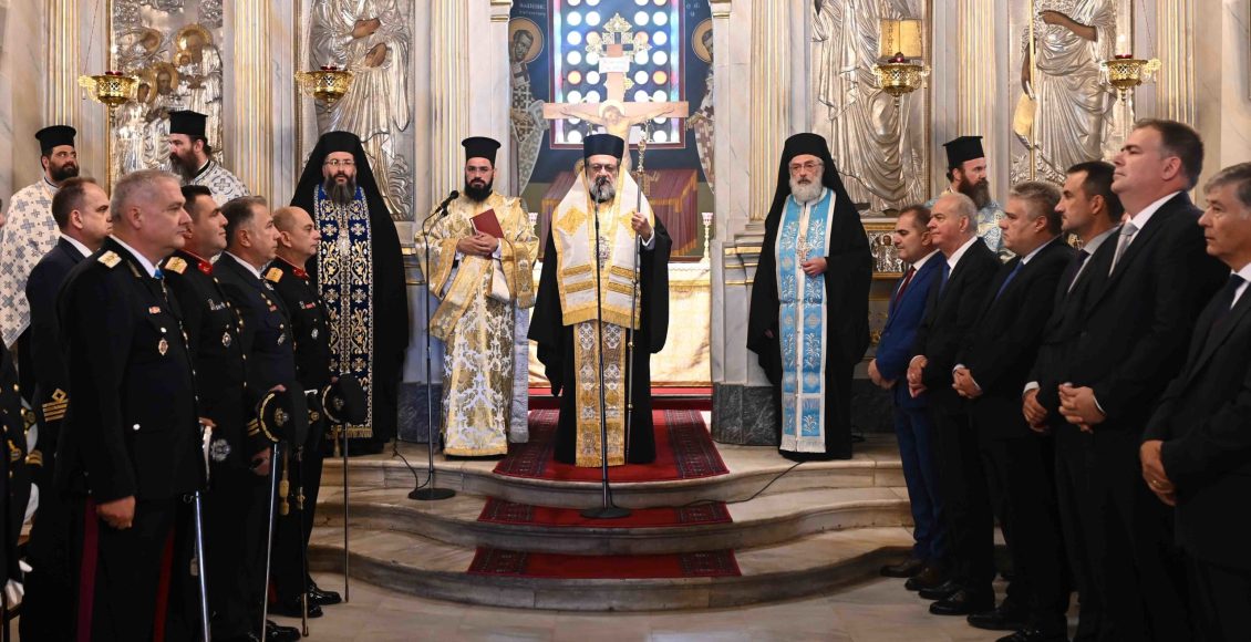 Λάμπρος-ο-εορτασμός-της-28ης-Οκτωβρίου-στην-Καλαμάτα