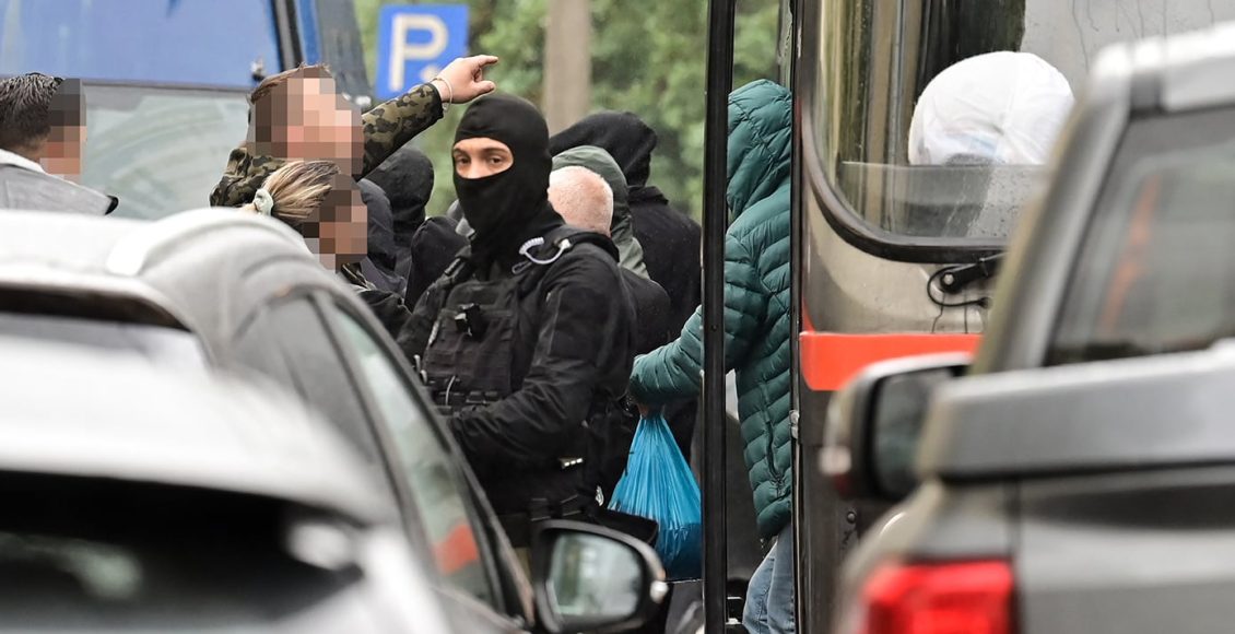 Έρευνα-για-σχέση-του-κυκλώματος-«Χωριάτικο»-με-κρατικούς-λειτουργούς-και-αστυνομικούς-–-Απολογείται-ο-«daddy»,-ο-ιδιοκτήτης-των-φούρνων