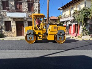 Εργασίες-ασφαλτόστρωσης-στην-Κερασίτσα-από-την-Περιφέρεια-Πελοποννήσου-–-Συνεχίζονται-οι-παρεμβάσεις-στην-ΕΟ.-Τρίπολης–Σπάρτης